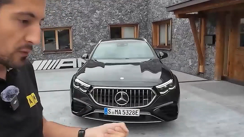 Mercedes-AMG E 53 HYBRID